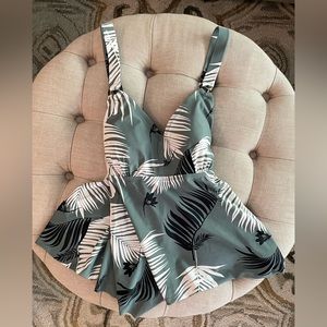 🌿KONA SOL TROPICAL PRINT TANKINI TOP - SIZE 16W🌿